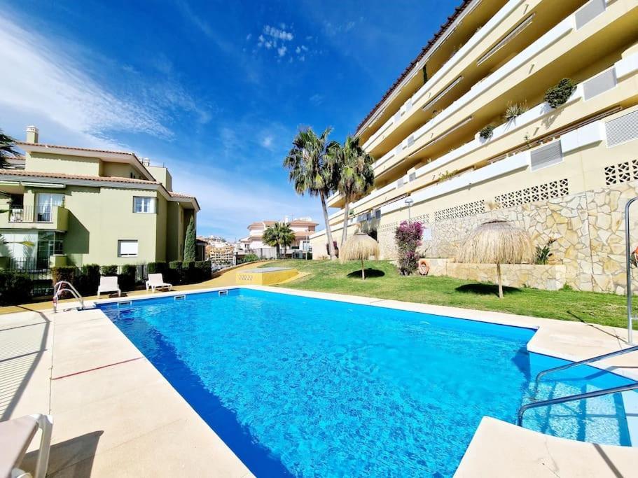Апартаменты Royal Golf View: 2Br, Pools & Ac Ситио-де-Калаонда Экстерьер фото