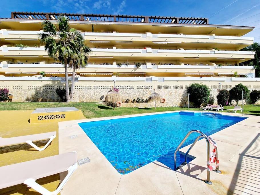 Апартаменты Royal Golf View: 2Br, Pools & Ac Ситио-де-Калаонда Экстерьер фото