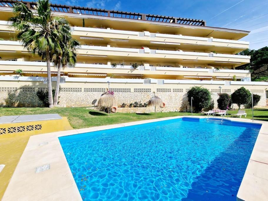 Апартаменты Royal Golf View: 2Br, Pools & Ac Ситио-де-Калаонда Экстерьер фото